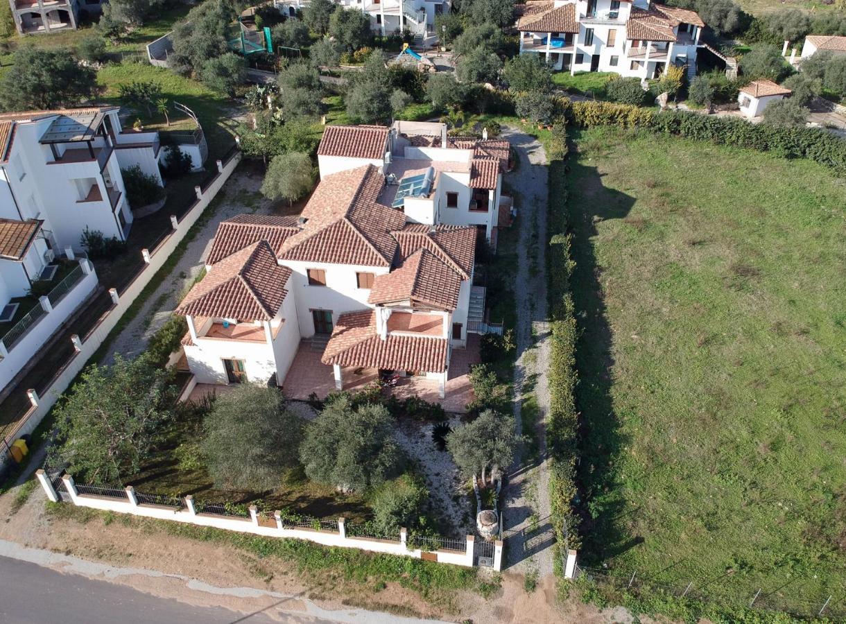 Appartamenti Torre Di Bari Bari Sardo Luaran gambar