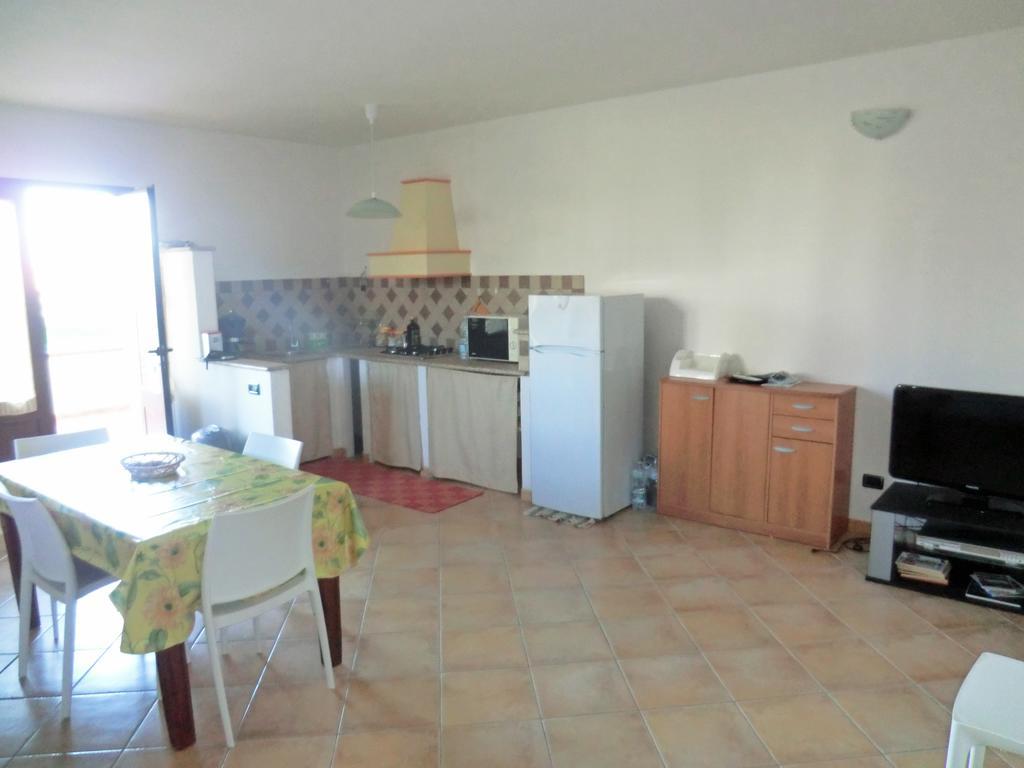 Appartamenti Torre Di Bari Bari Sardo Luaran gambar